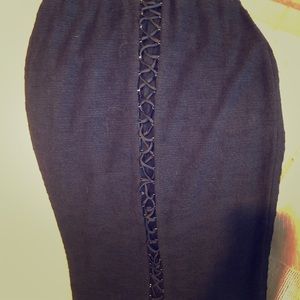 NWOT ST.JOHN COUTURE BOUCLE PENCIL SKIRT